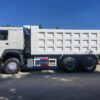 CAMION BENNE 10 roues HOWO 6*4 10 roues – Image 3
