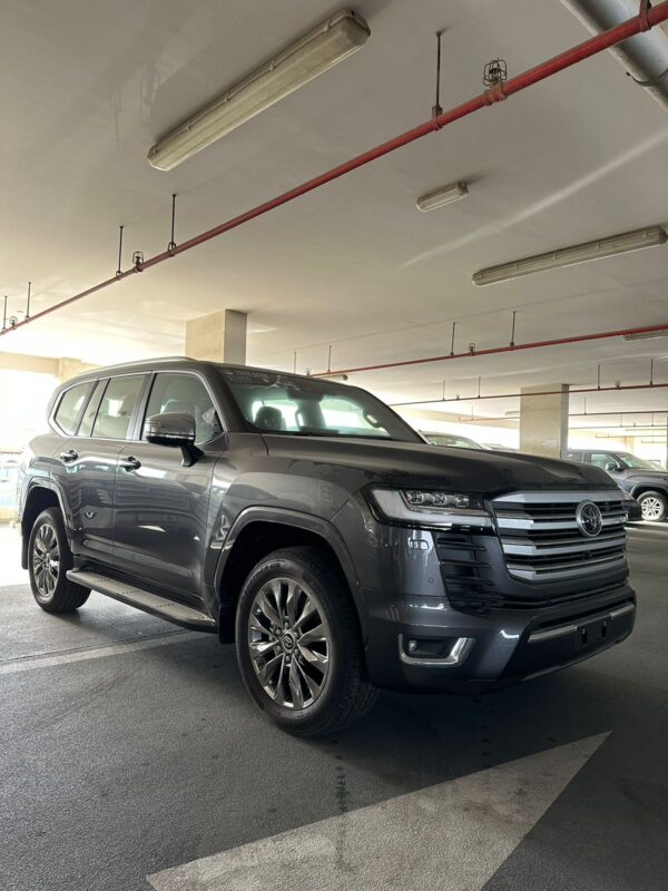 2022 TOYOTA LAND CRUISER