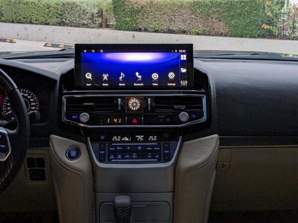 Land Cruiser GXR – Image 14