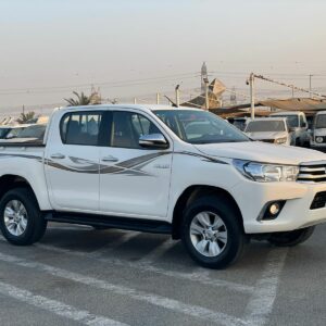 2017 toyota hilux glx 2.7l v4 awd 4x4 full option sr5 edition rear cam / ac rims with side steps digital meter
